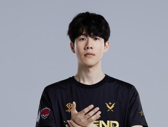 同时尽力抢 同时尽力抢