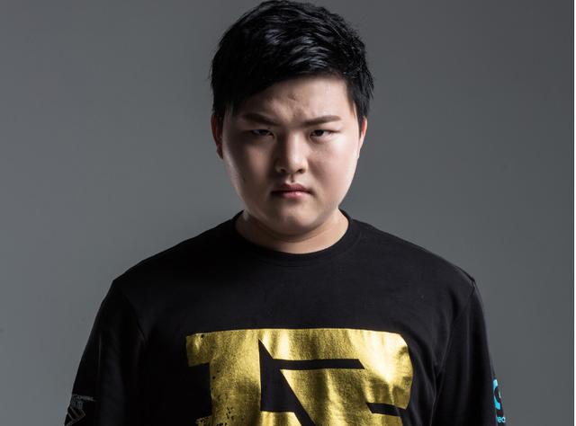 变量